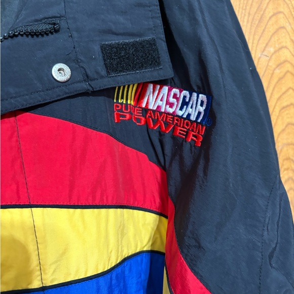 NASCAR Jacket with Red, Yellow, and Blue Accents - Picture 4 of 6